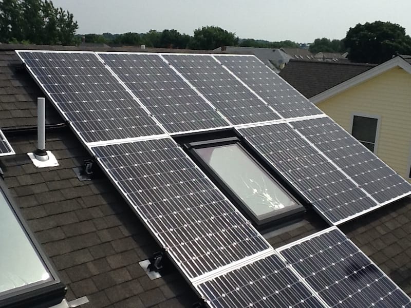 Fourth Street Solar Installation Photo