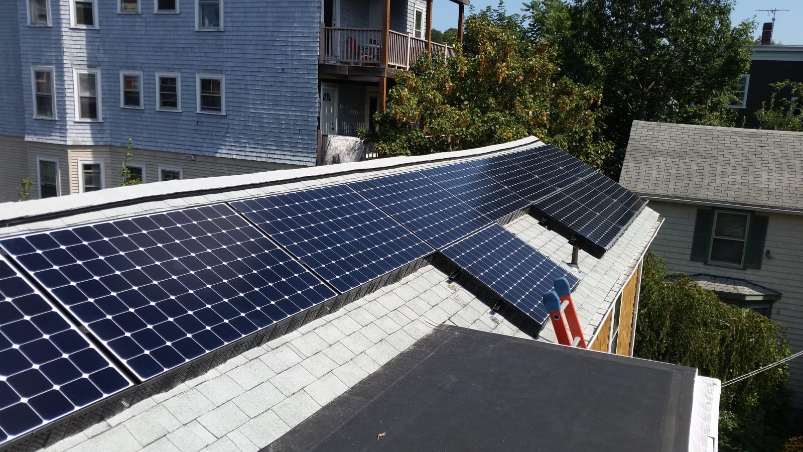 Cherry Street Solar Installation Photo